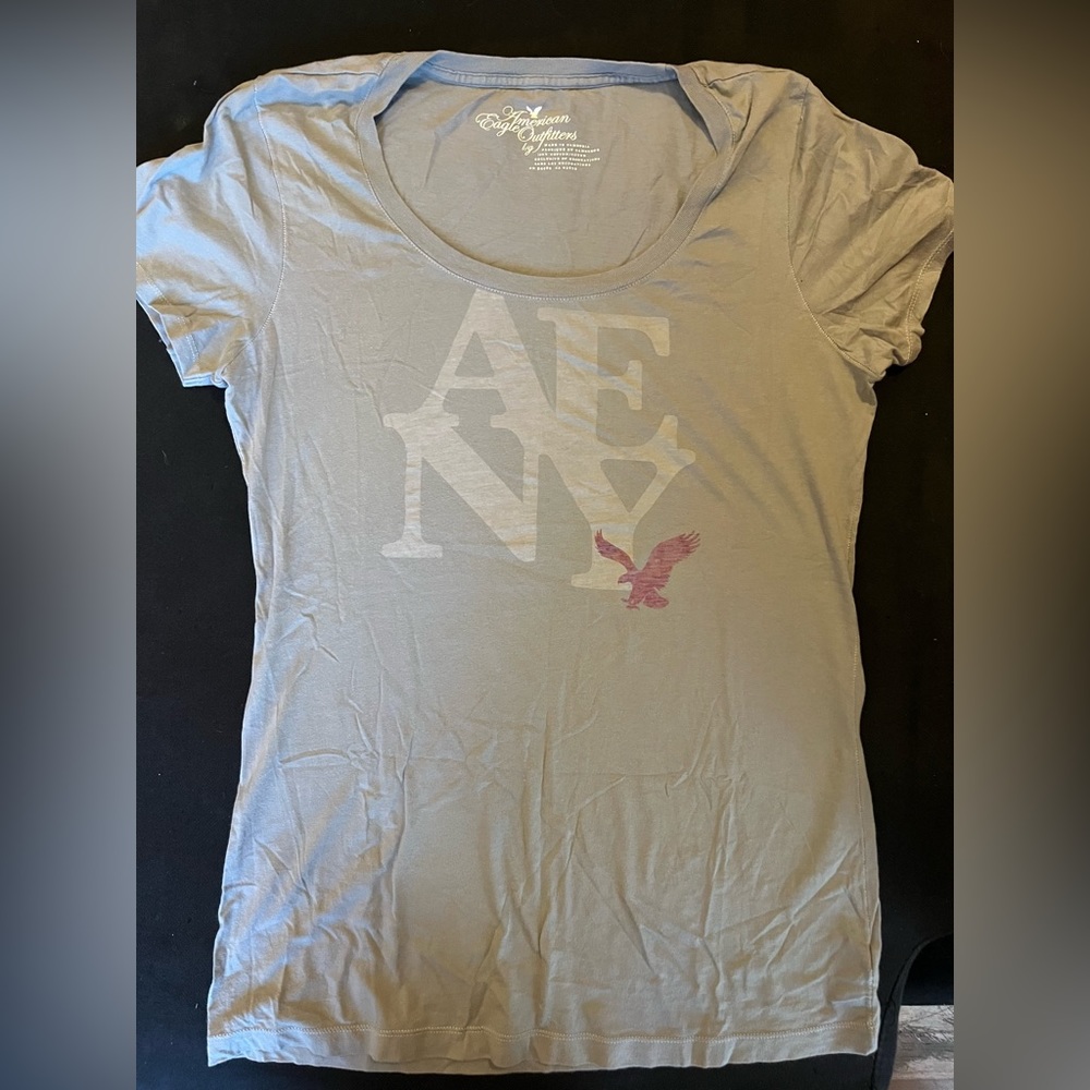American Eagle Outfitters T-Shirt